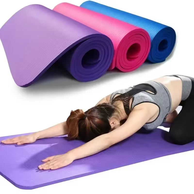 Pilates Yoga Matte - 1CM厚ヨガマット滑り止めスポーツフィットネスマットNBRコンフォートフォームヨガマット、エクササイズ、ヨガ、ピラティス体操マット用